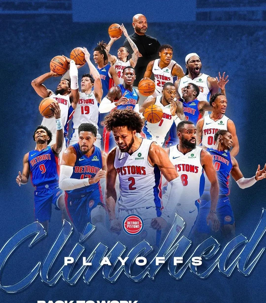 据员在场边 据员在场边